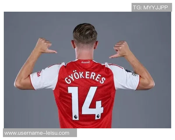 约克雷斯助攻伊萨克错失良机队友解围让人心痛