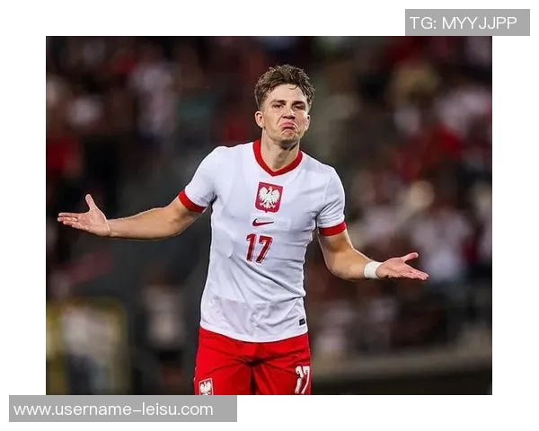 波兰媒体报道拜仁关注17岁边锋皮图谢夫斯基身价达1200万欧元