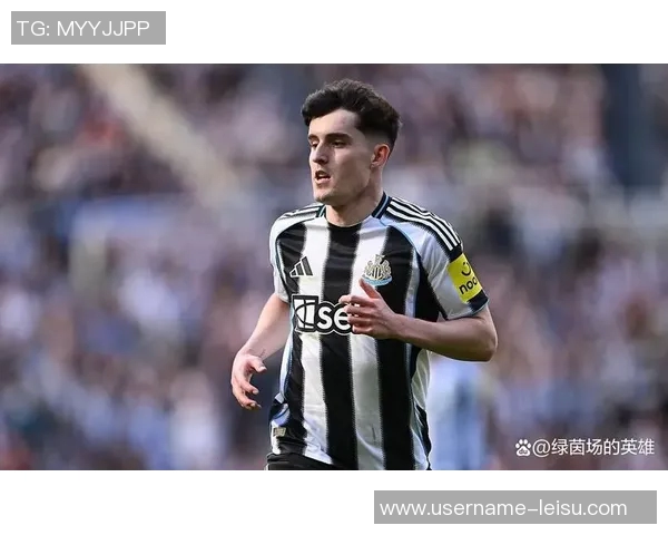 纽卡右后卫利夫拉门托未来悬而未决曼城对其表现出浓厚兴趣 纽卡右后卫利夫拉门托未来悬而未决曼城对其表现出浓厚兴趣